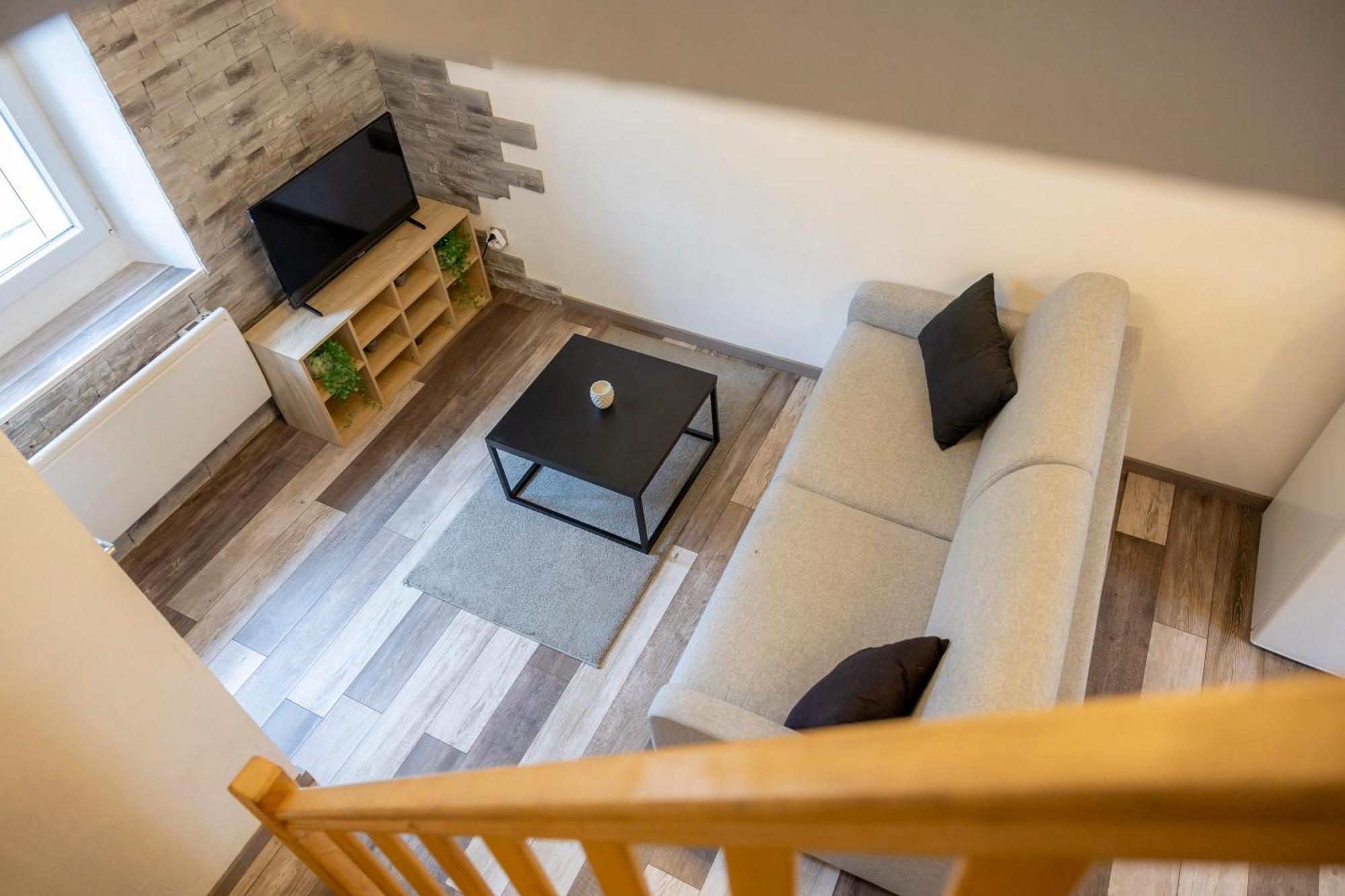 T2 Contemporain Idealement Situe Briançon Buitenkant foto