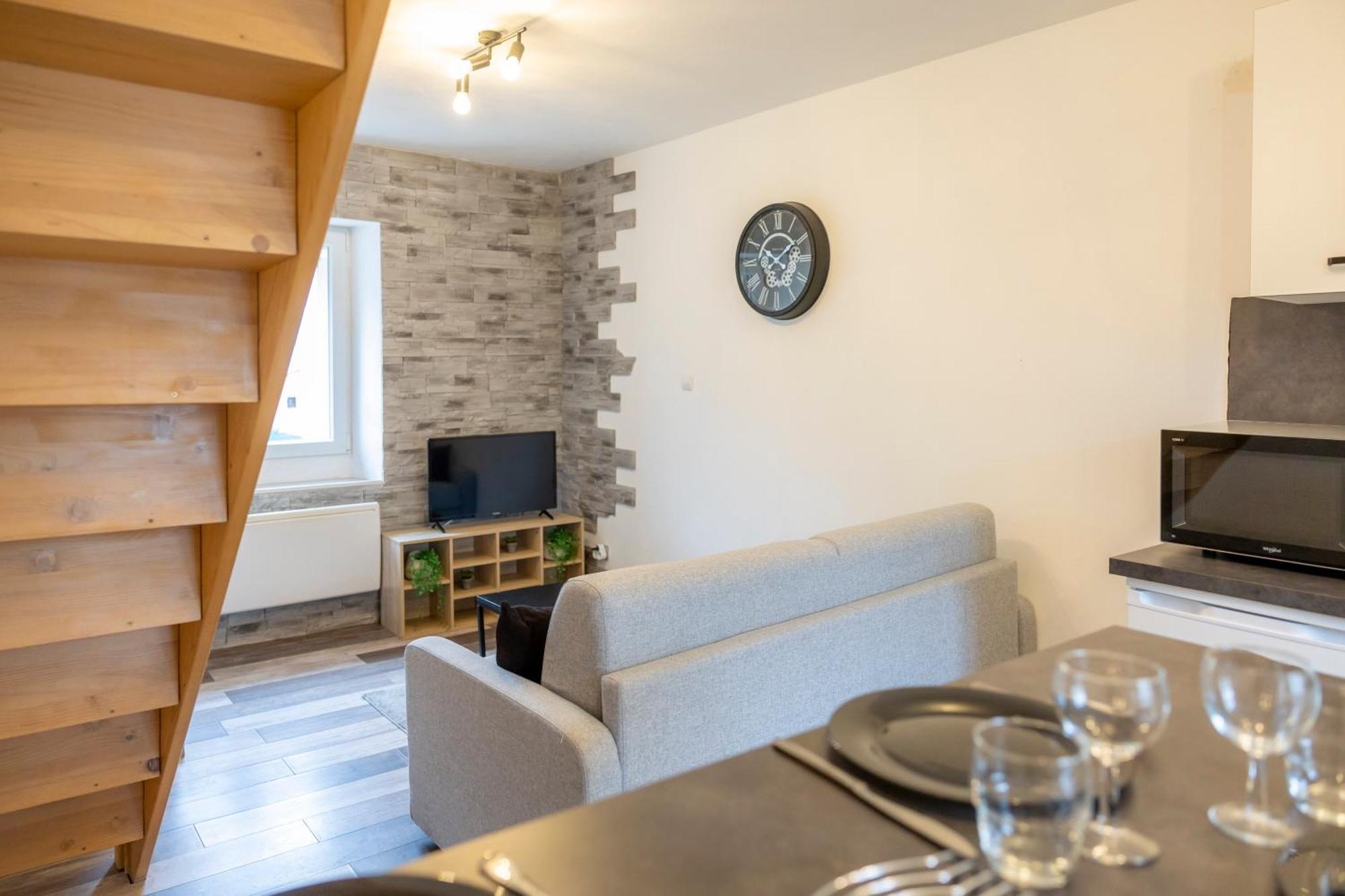 T2 Contemporain Idealement Situe Briançon Buitenkant foto