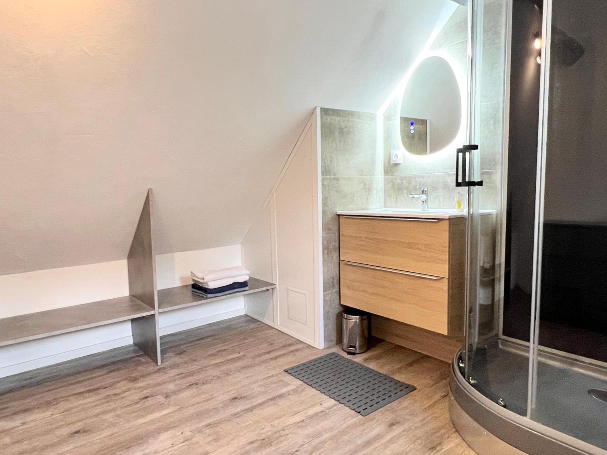 T2 Contemporain Idealement Situe Briançon Buitenkant foto
